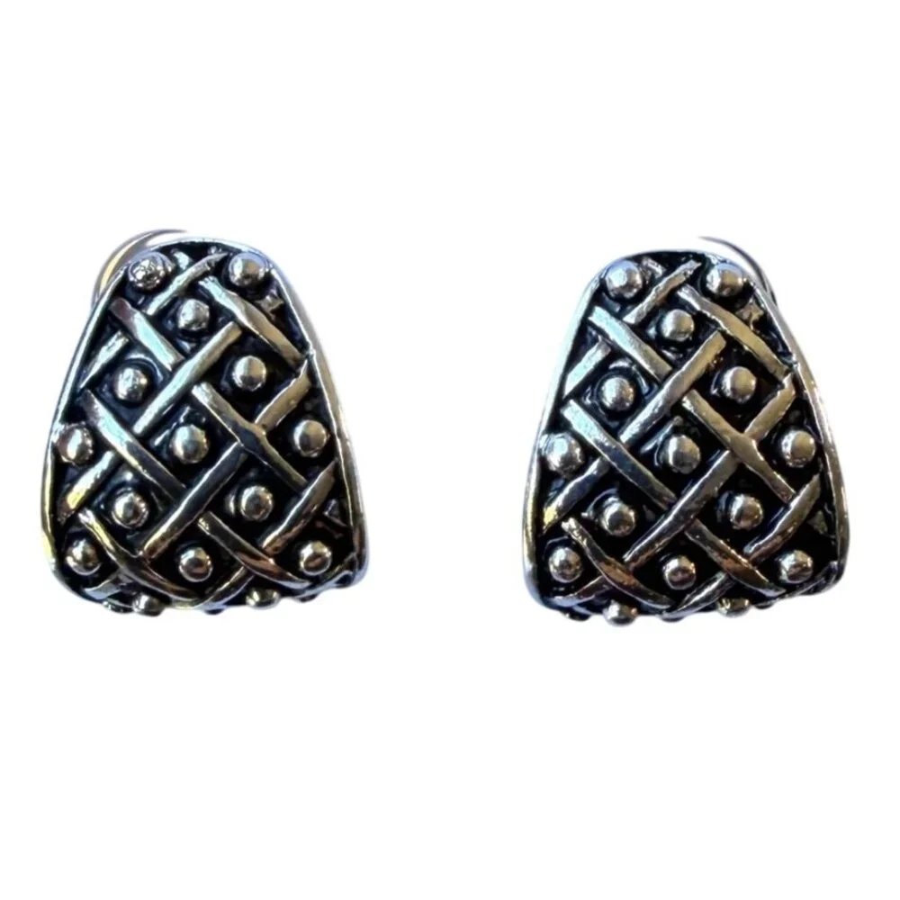 Y2K Silver Tone Lattice Textured Half Hoop Earrings Nickel Free‎ Hypoallergenic